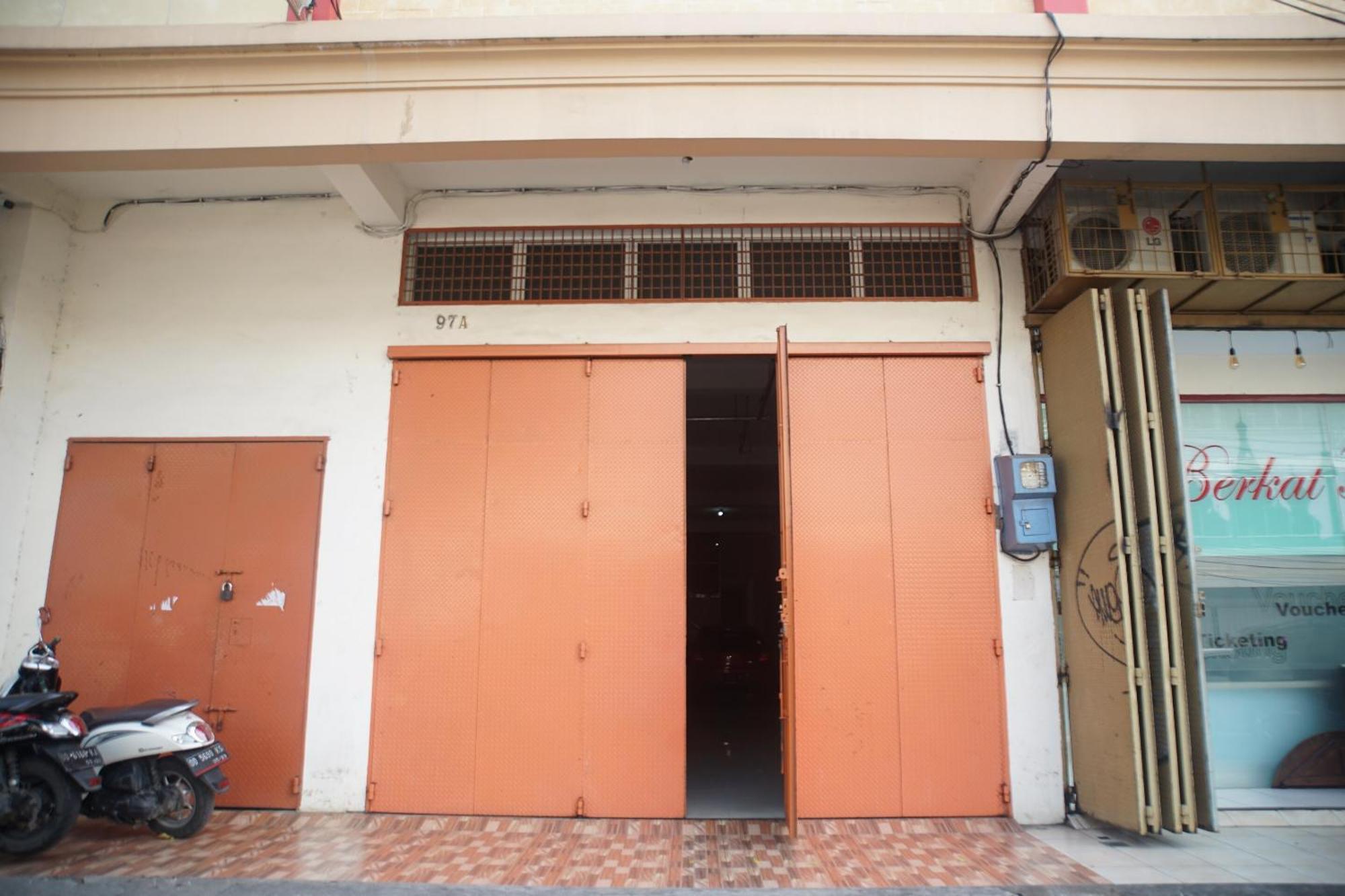 Oyo 93538 Millow Kost Near Gedung Rektorat Iain Parepare Exterior photo